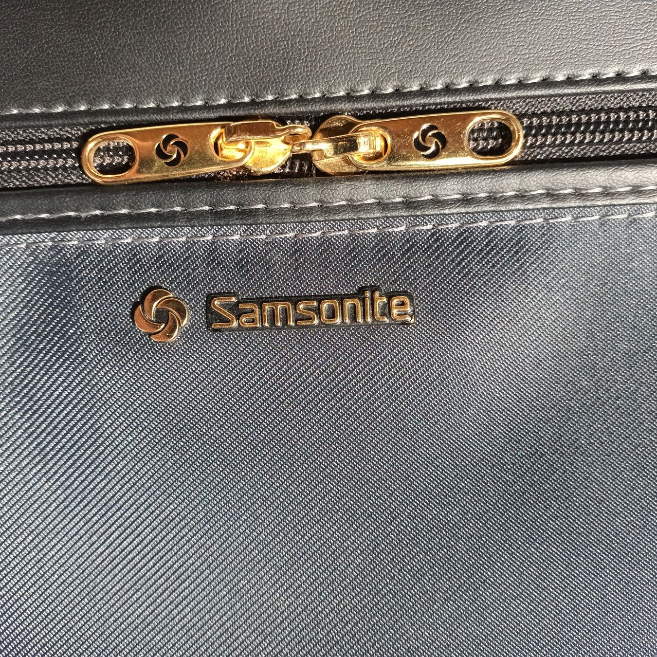 Samsonite Valigie: Reisetasche Reisekoffer Trolley von Samsonite – Usato da Bäretswil venduto da ricoric 9