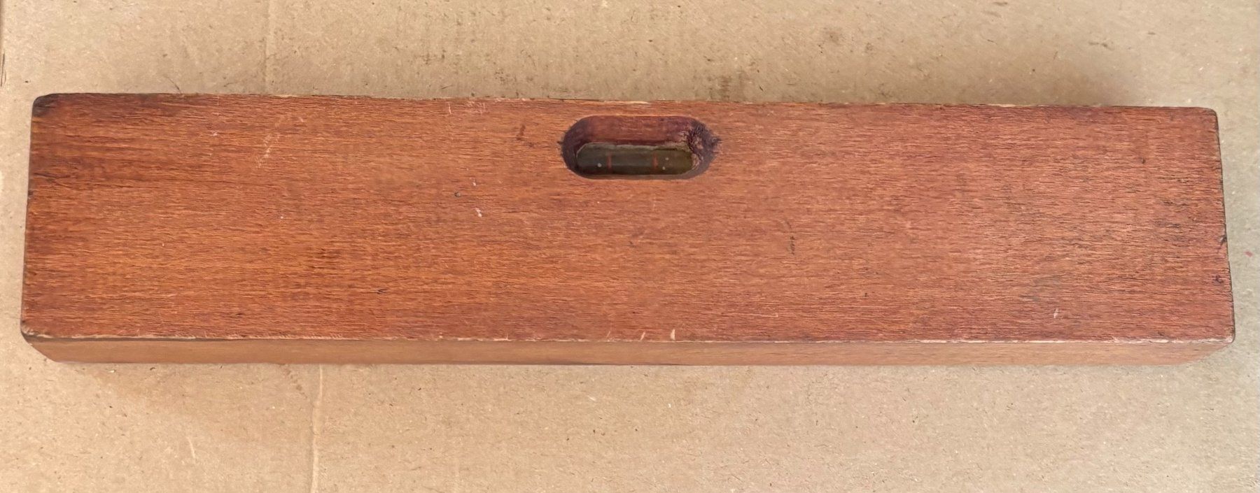 Misurare: VINTAGE WASSERWAAGE AUS HOLZ – Usato da Ostermundigen venduto da wini63