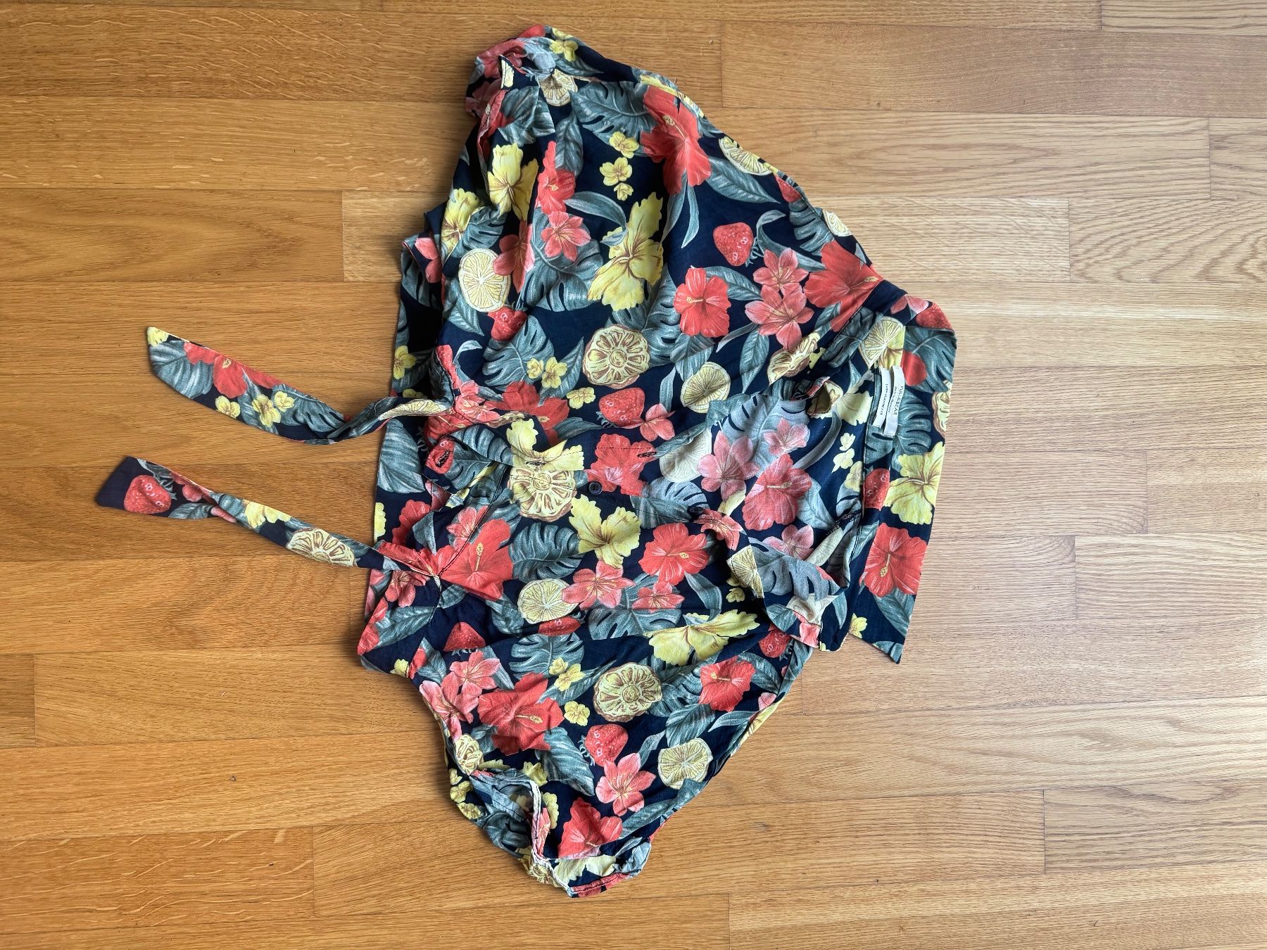 Pantaloni: Hose, Bluse, Body - 3 Stück – Usato da Sennwald venduto da hosszidavid 4