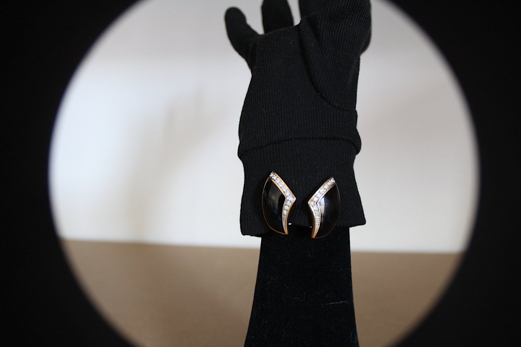 Ohrringe & -stecker: Ohrclips – Gebraucht aus Locarno von madame-tus-sauds 3