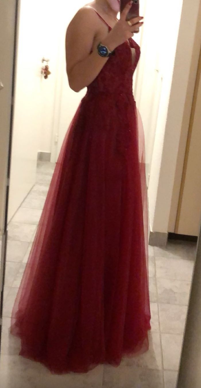 Vestiti: Ballkleid – Nuovo (secondo la descrizione) da Affoltern am Albis venduto da avu_8kpq 2