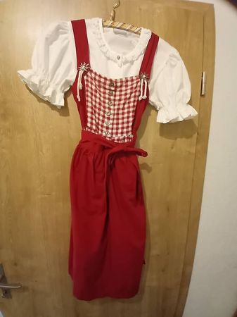 Dirndl rot/weiss mit Bluse (Gr. 134)