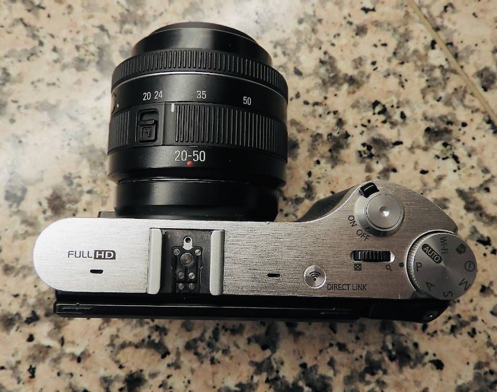Samsung Kamera: Samsung NX300 with lens – Gebraucht aus Neuchatel von Pancrazi 1