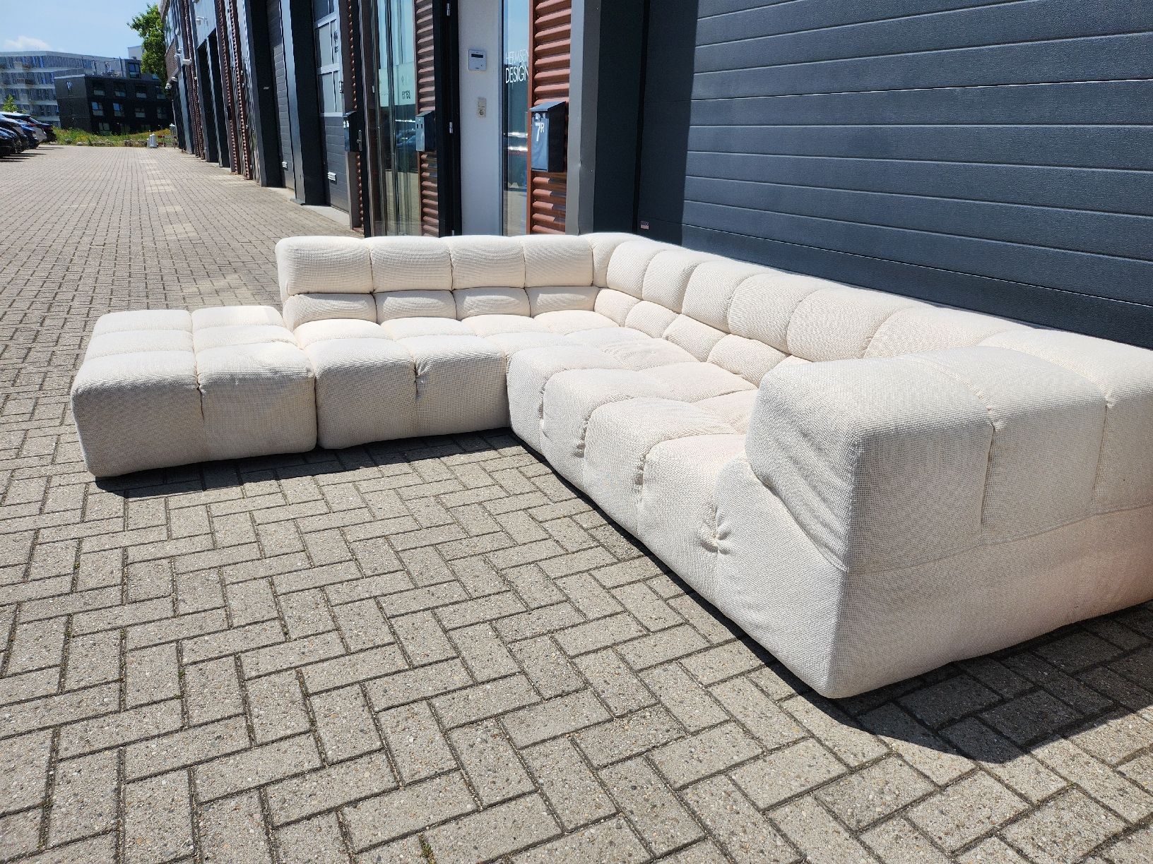 B&B Italia Divani: B&B italia Tufty Time sofa by Patricia Urquiola – Usato da Gelderland venduto da HermsenDesign 2