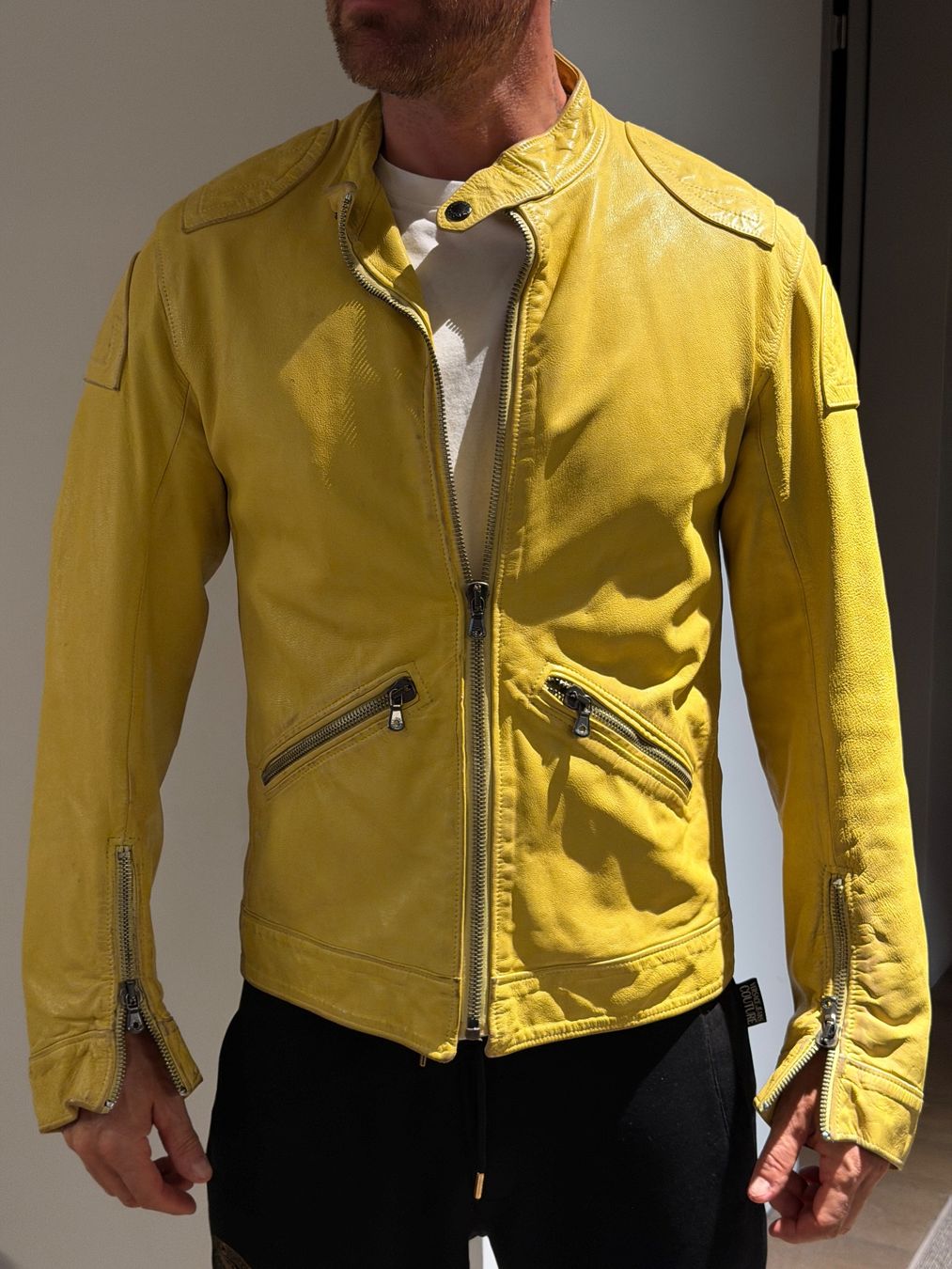 Dolce & Gabbana Giacche: Dolce & Gabbana Vintage Lederjacke Grösse 50 – Usato da Küsnacht ZH venduto da Icon21