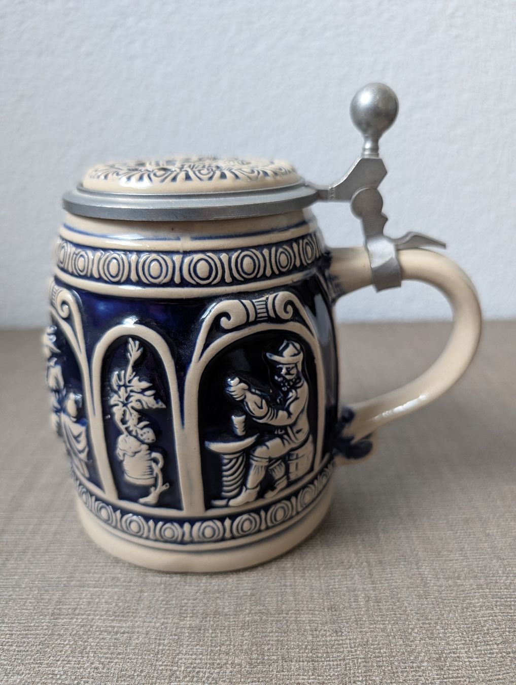 Bicchieri: Vintage Bierkrug 0.5L – Usato da Bern venduto da ari_66yc 2