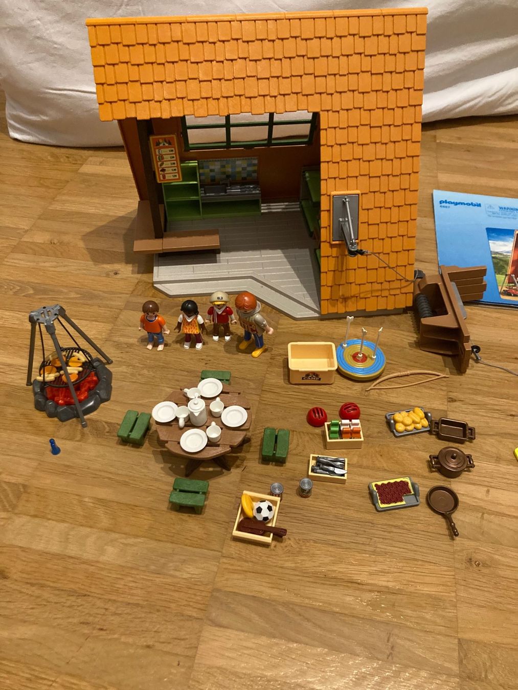Playmobil Giocattoli: Playmobil Ferienhaus 6887 – Usato da Riedikon venduto da Manly13