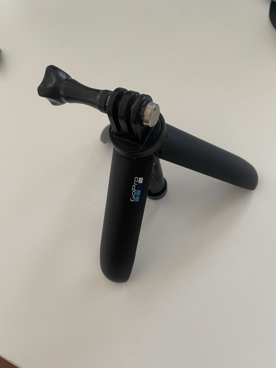 Gopro Action Cam: Set GoPro Accessoire 4 Stück – Usato da Zürich venduto da lydia.joray 7