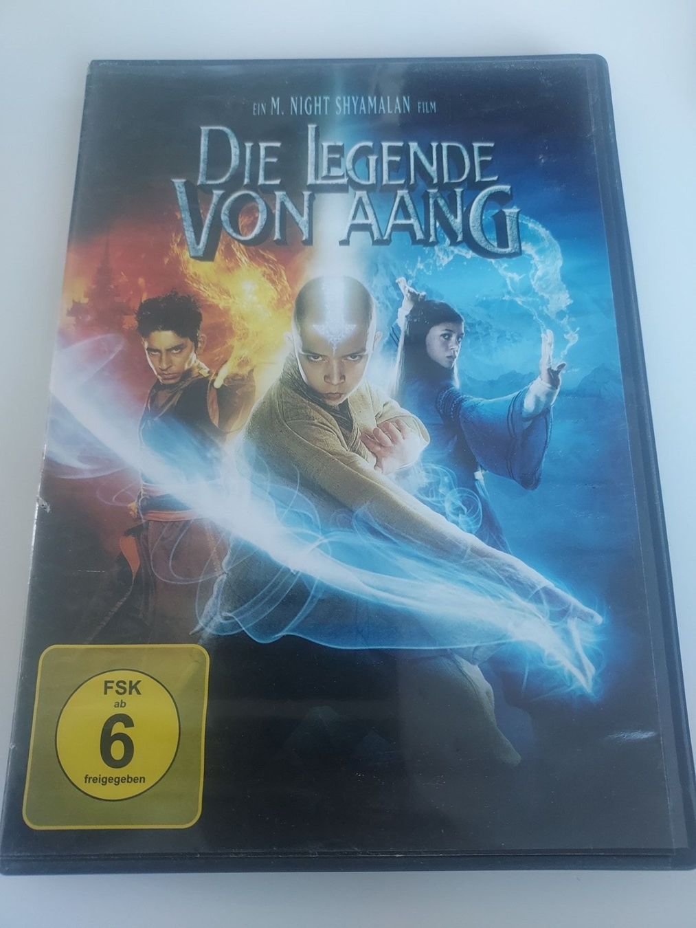 Tutti i DVDs: Die Legende von Aang – Usato da Dübendorf venduto da Seth2167