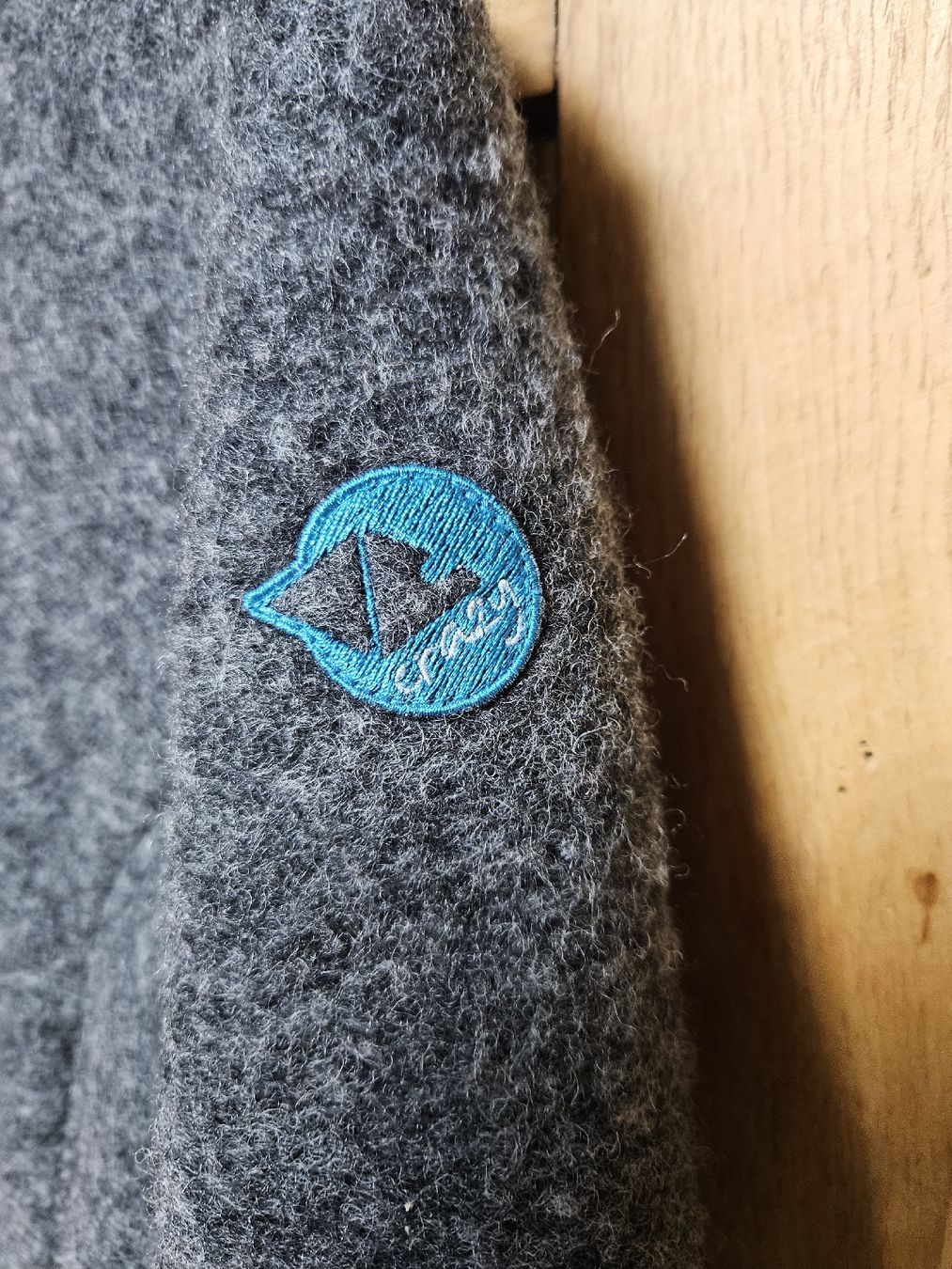 Crazy Giacche: Wolljacke Crazy Idea – Usato da Ascharina venduto da maflu65 6