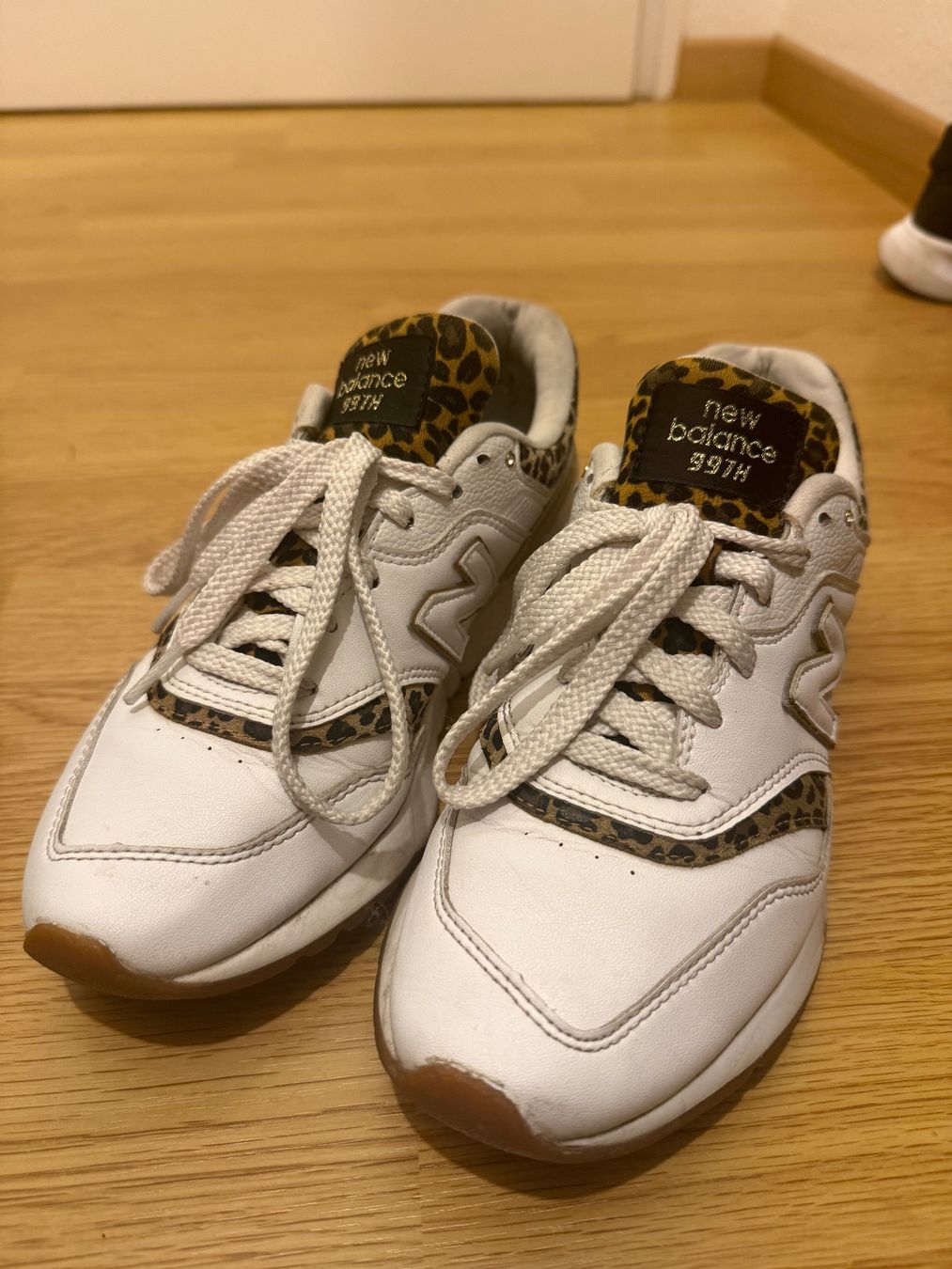 Damenschuhe: New Balance 997H – Gebraucht aus Kloten von jas_8lhy 1