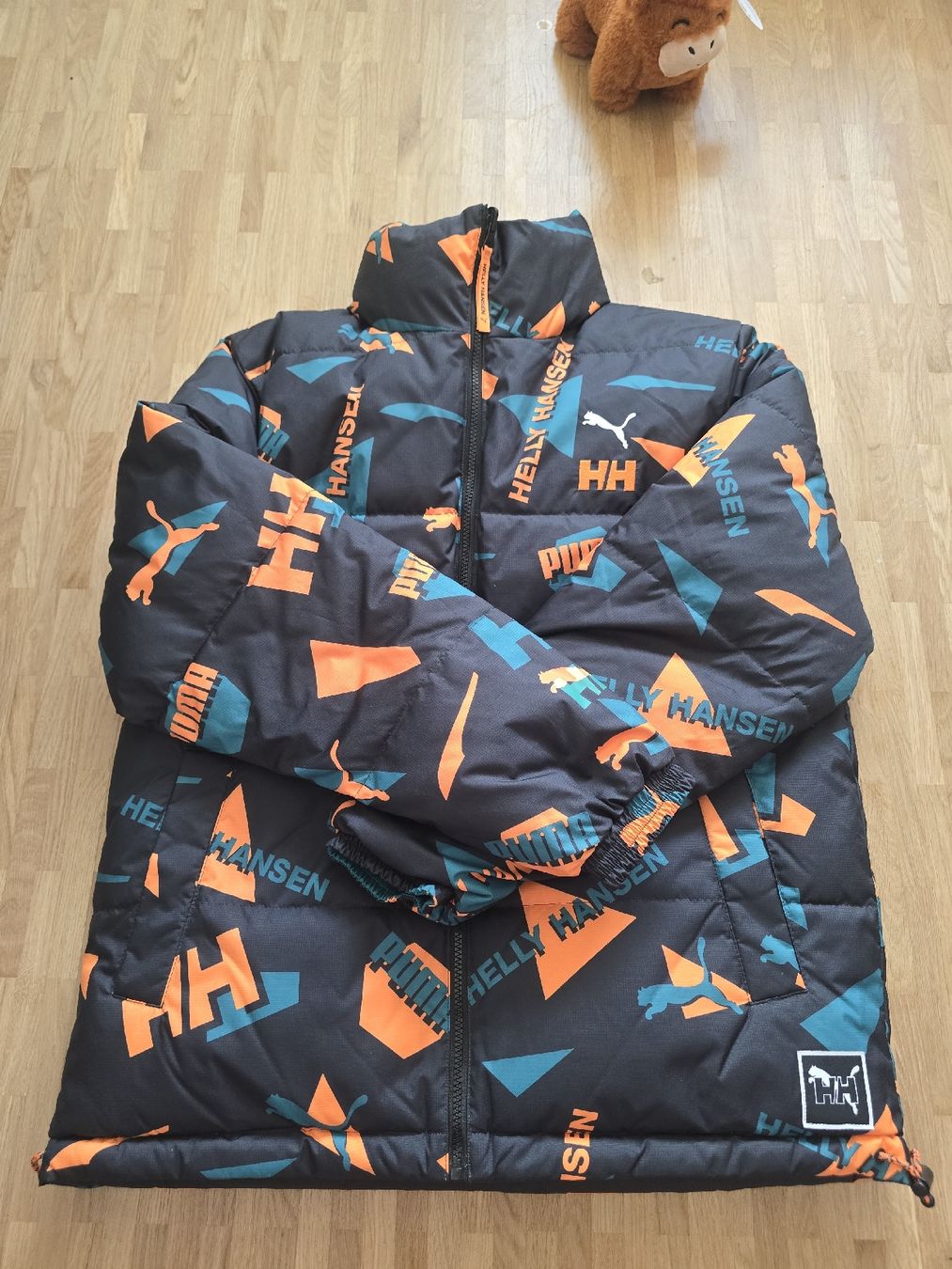 Puma Giacche: Doudoune Réversible Puma x Helly Hansen, Taille M!  – Usato da Mont-sur-Lausanne venduto da Didinho 2