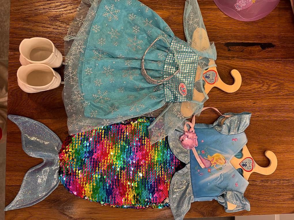 Poupées: Joli bébé avec superbes accessoires – D'occasion à Versoix par Tamaze47 4
