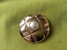 Bijoux broche couture