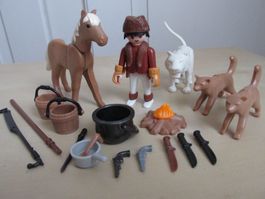 Playmobil: Trapper mit Pferd und 2 Hunden/Schneeleopard
