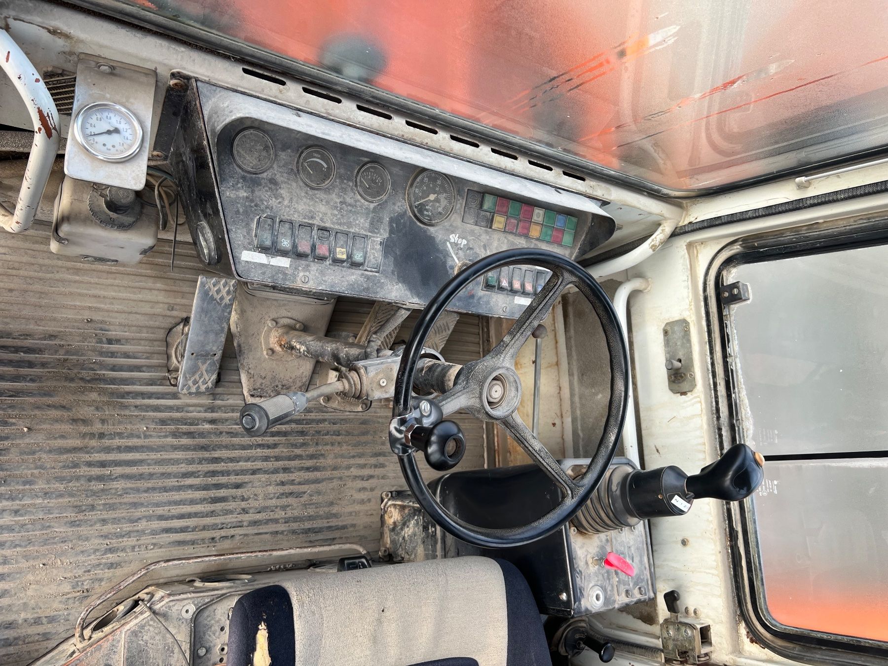 Liebherr Escavatori: Pneulader Liebherr 541 ca 18 Tonnen – Usato da Niederbipp venduto da baggerch 7