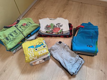 Jungen Kleiderpaket Gr. 104 (4J) - Boboli, Adidas, Canadian 