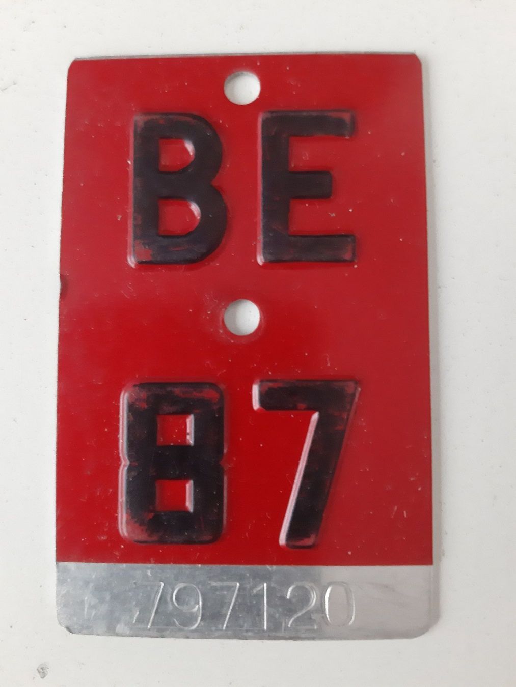 Sachs Insegne: Velonummer BE 87 plaque Velo – Usato da Schenkon venduto da Uhu007