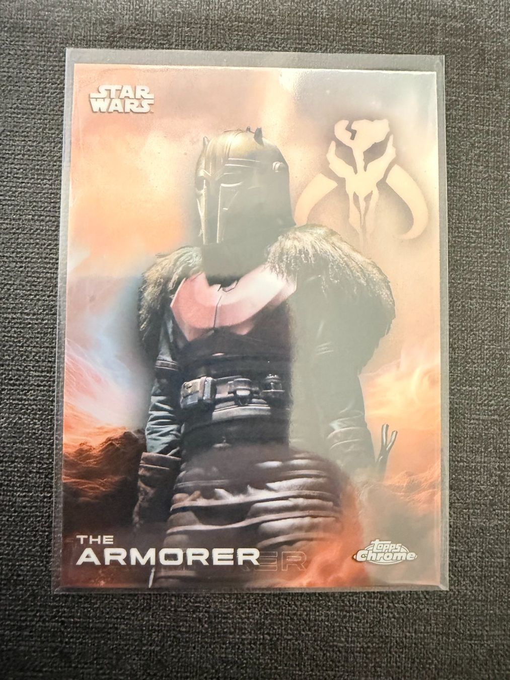 Topps Carte collezionabili: Topps Chrome Star Wars The Armorer – Usato da Burgdorf venduto da Sports_Cards_3400
