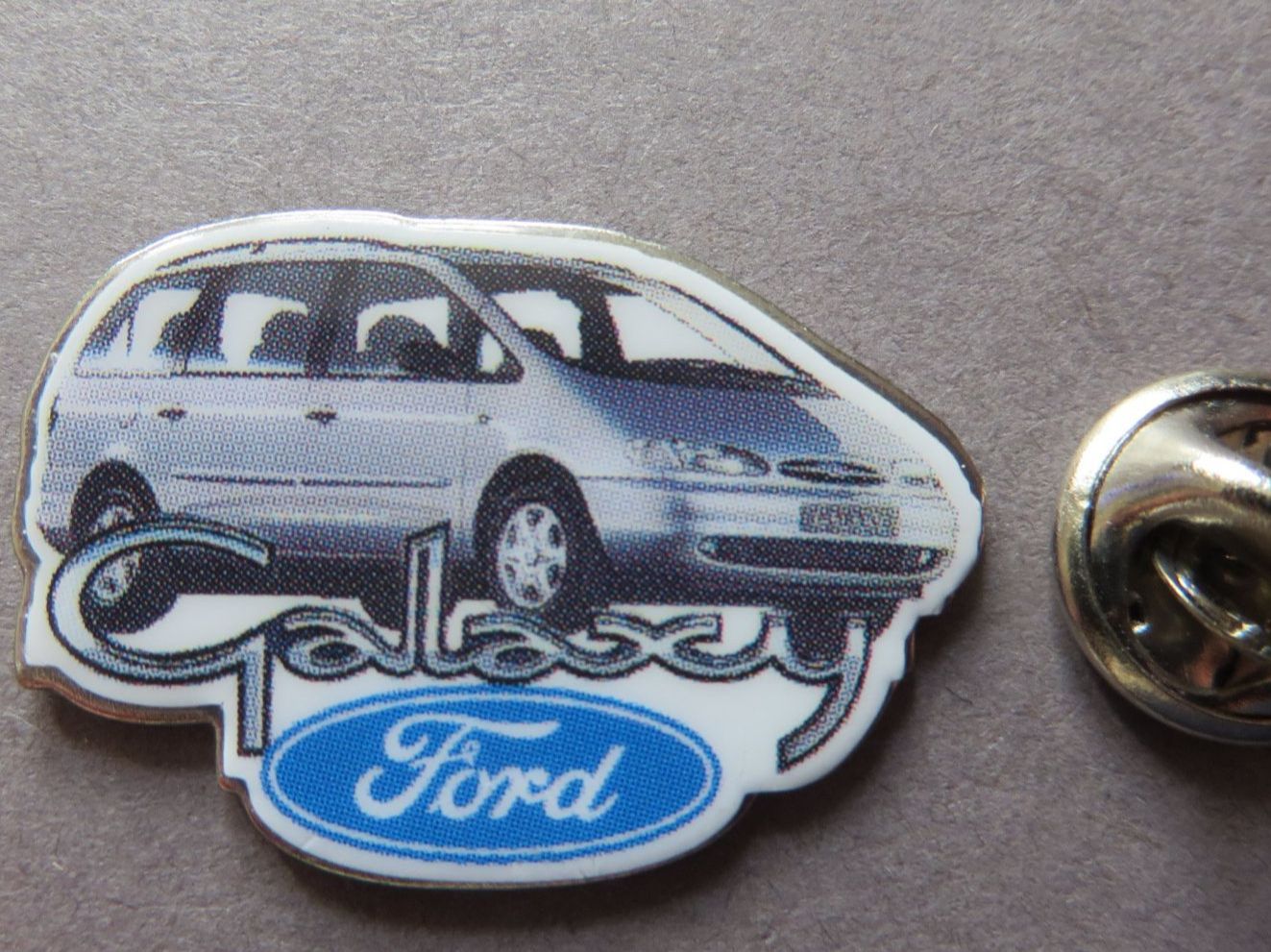 Ford Placchette & Badge: PIN AUTO FORD GALAXY – Usato da Neuhausen venduto da luckimucki