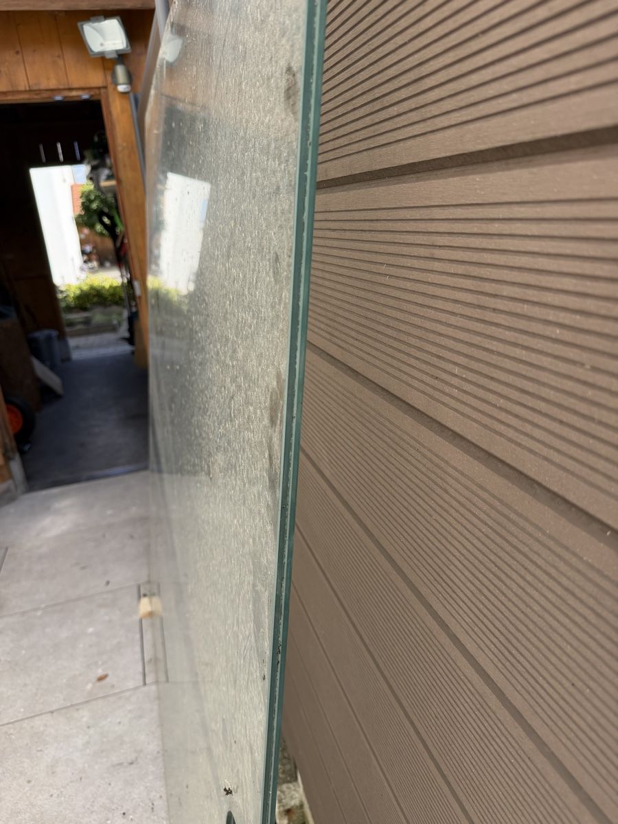 : VSG Glas 2.0 x 1.78 m – Gebraucht aus Rümlang von  5