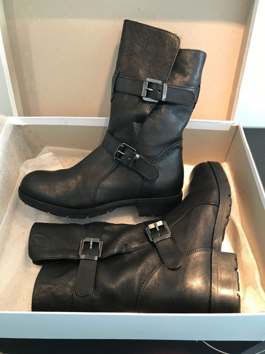 Scarpe da donna: Stiefeletten mit Fell, Gr. 36 – Nuovo (secondo la descrizione) da Kilchberg venduto da boudoir076 1
