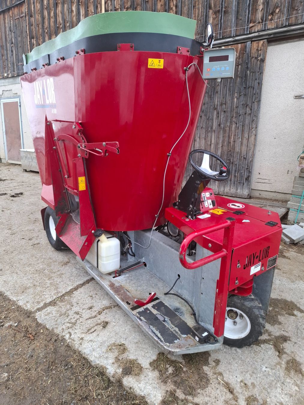 Tutte le macchine: Jaylor a100 selbstfahr futtermischer – Usato da Ulisbach venduto da Sb_05