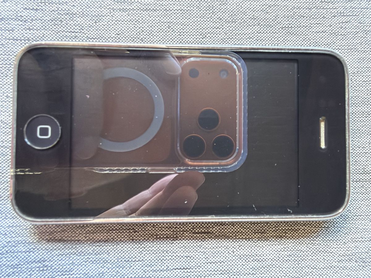 Apple Telefoni cellulari / Smartphones: iPhone 3G - noir  – Usato da Troinex venduto da Tschoop 1