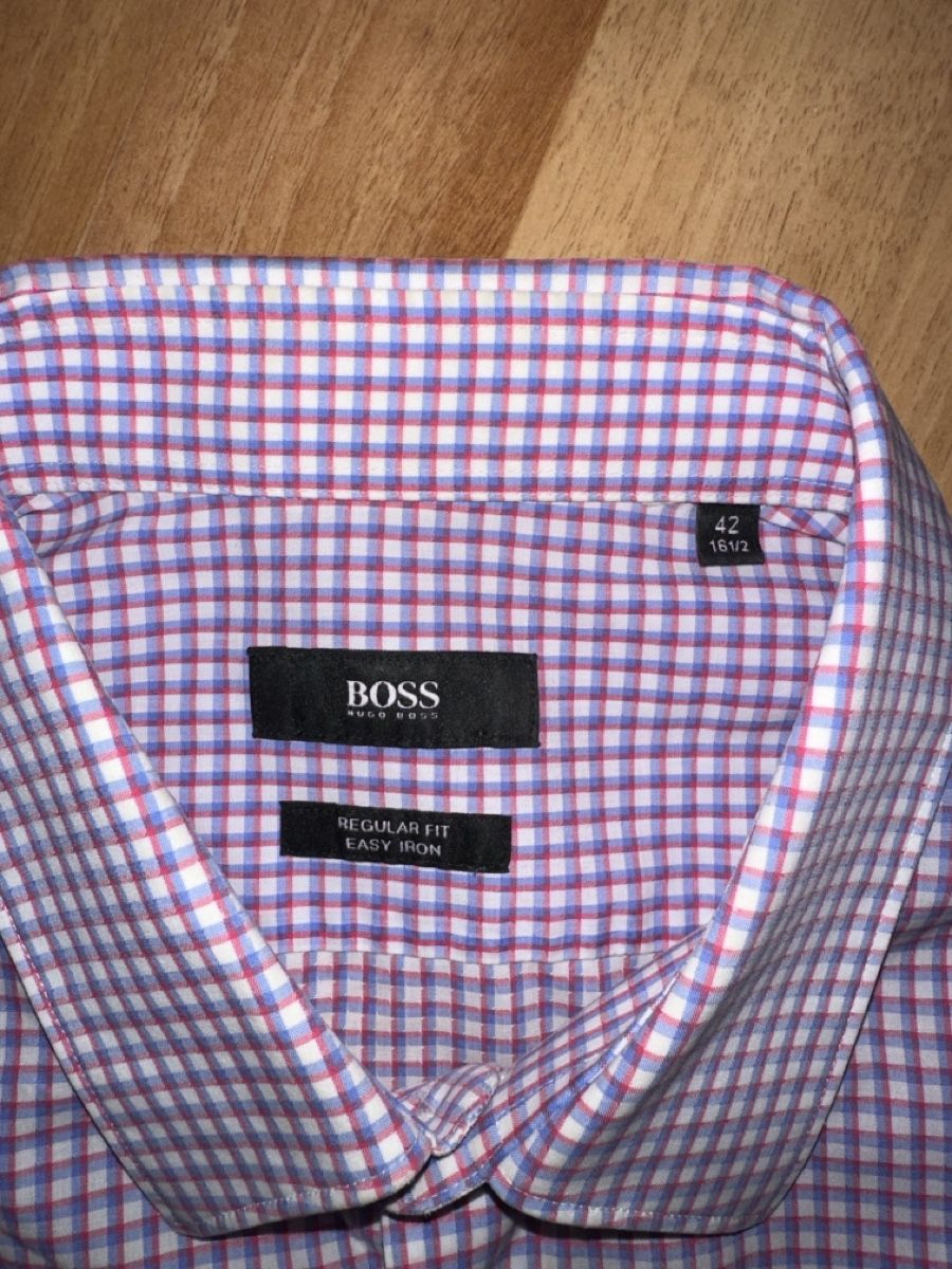 Hugo Boss Camicie: BOSS Hemd, Gr. 42, Kurzarm einf. Brustweite ca. 60 cm – Usato da St. Gallen venduto da mai_gd7k 1
