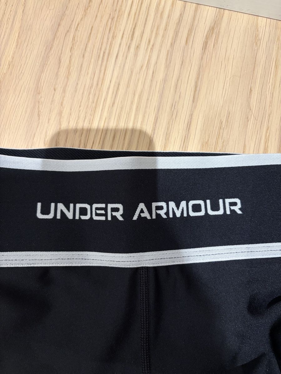 Under Armour Leggings: Under Armour leggings  – D'occasion à Herrliberg par LL90 2