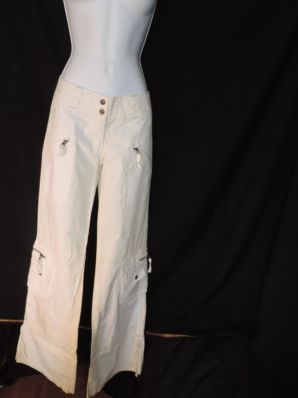 Pantaloni: pantalon droit blanc – Usato da Genève venduto da Axelle333 1