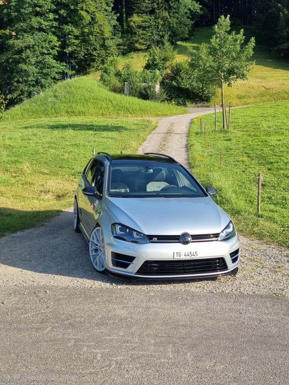 VW Autos: VW Golf 7R 4x4 ab MFK & Service – D'occasion à Busswil TG par one123