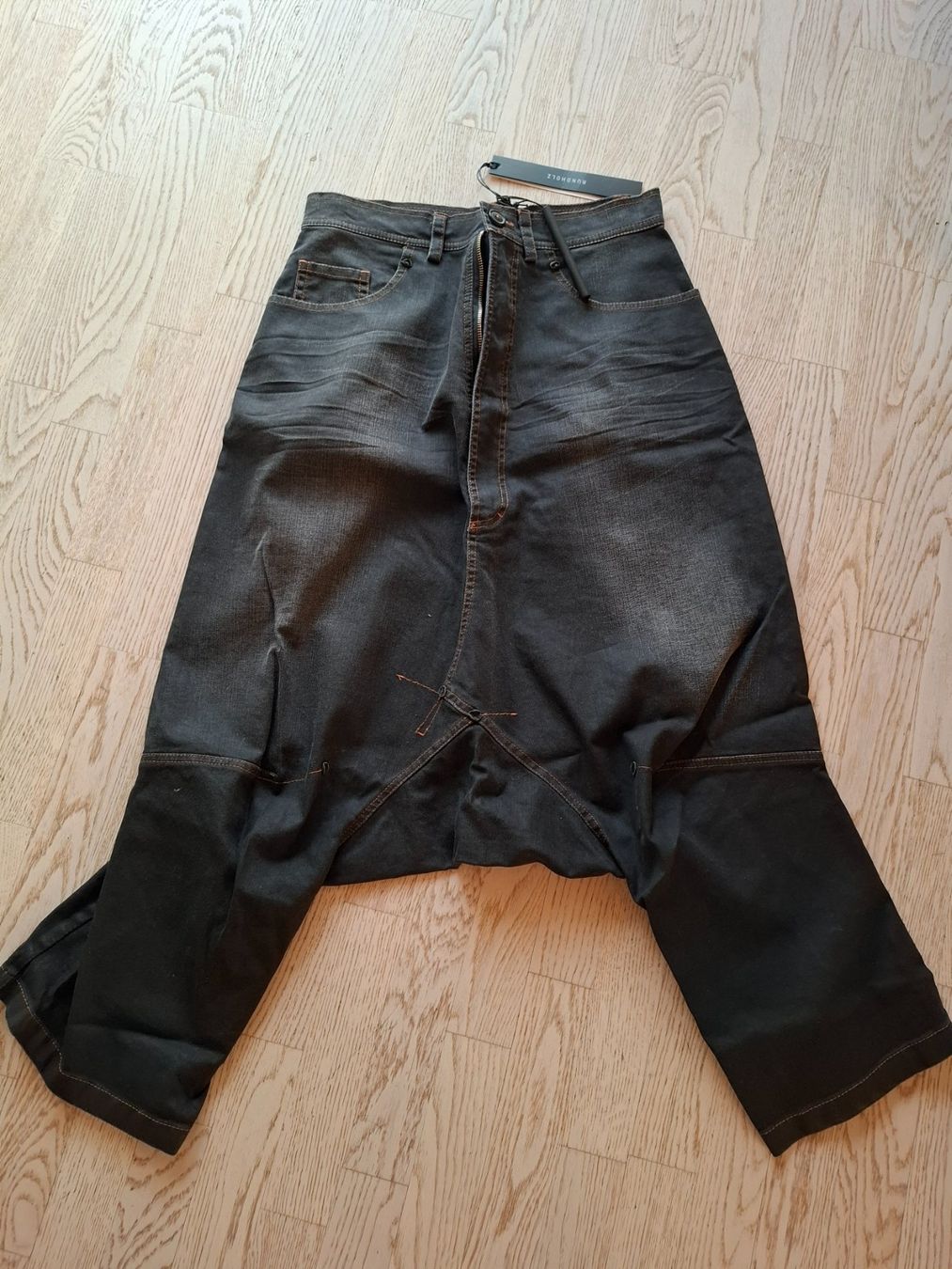 Rundholz Jeans: Rundholz Mainline, Designer Jeans, Gr. XS – Neu und originalverpackt aus Wolhusen von Pindha05