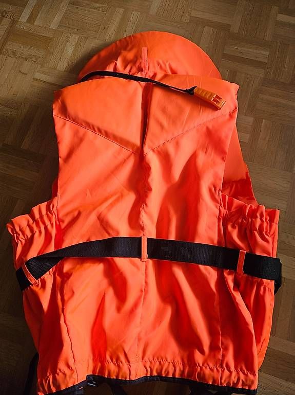 Helly Hansen Giubbotti di salvataggio: Helly Hansen Rettungsweste Comfort – Nuovo (secondo la descrizione) da Zürich venduto da jan_s988 1