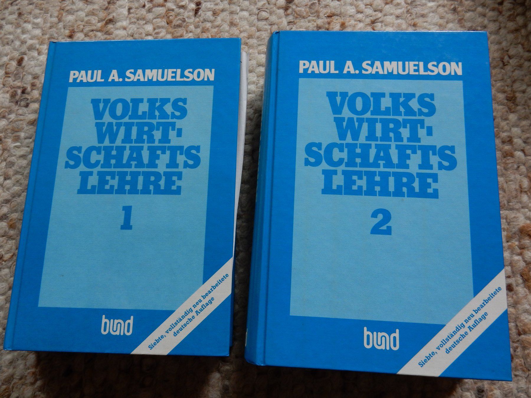 Bücher: Volkswirtschaftslehre 1 + 2 Paul A. Samuelson Studium – Gebraucht aus Jona von JOberg_25