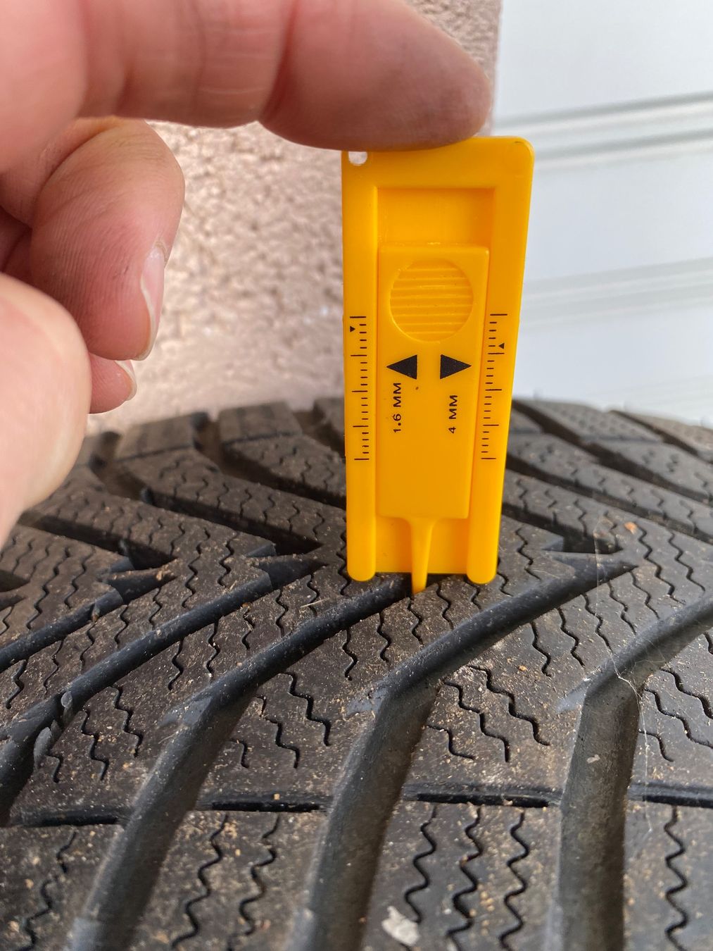 Pneumatici & Ruote complete: Winterreifen 185/65 R15 – Usato da Fürigen venduto da Barbi19 2
