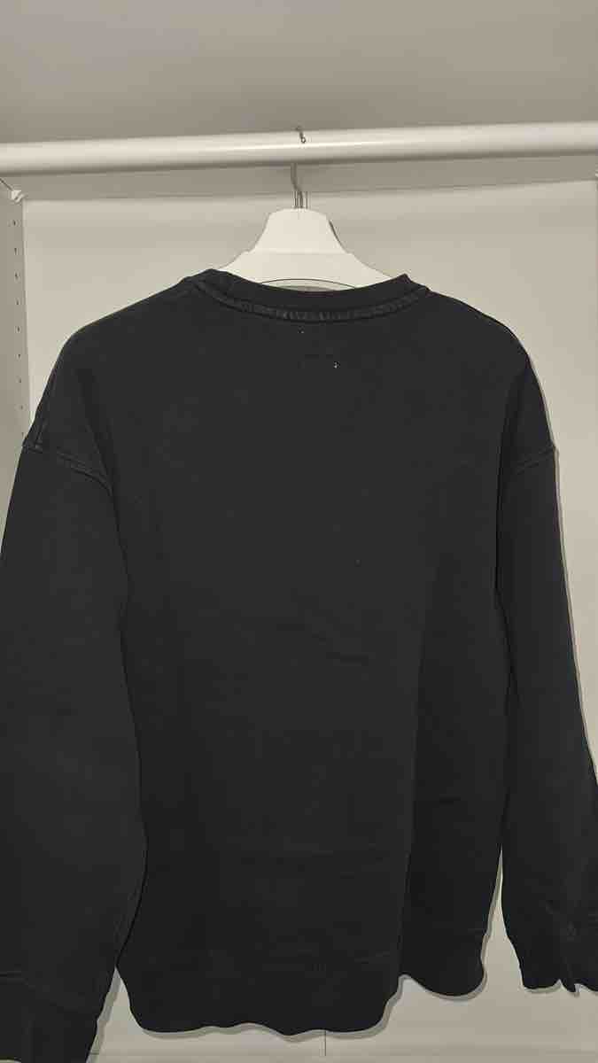 Levi's Maglioni & Felpe: Pull Levi's noir en taille M – Usato da Boudry venduto da ale_8t28 1