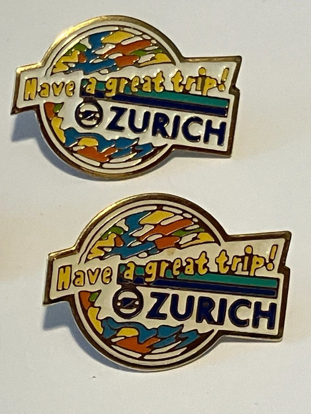 Placchette & Badge: 2 Pin Zürich Versicherung – Usato da Basel venduto da djwwpp