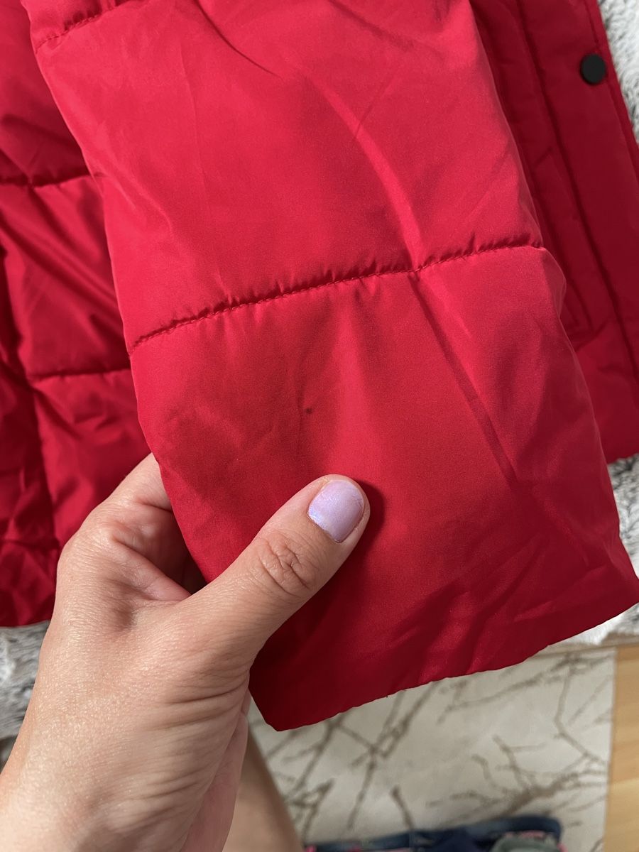C&A Giacche & Cappotti: Warm roter Winterparka mit Kapuze   – Usato da Rothenburg venduto da keny79z5 3