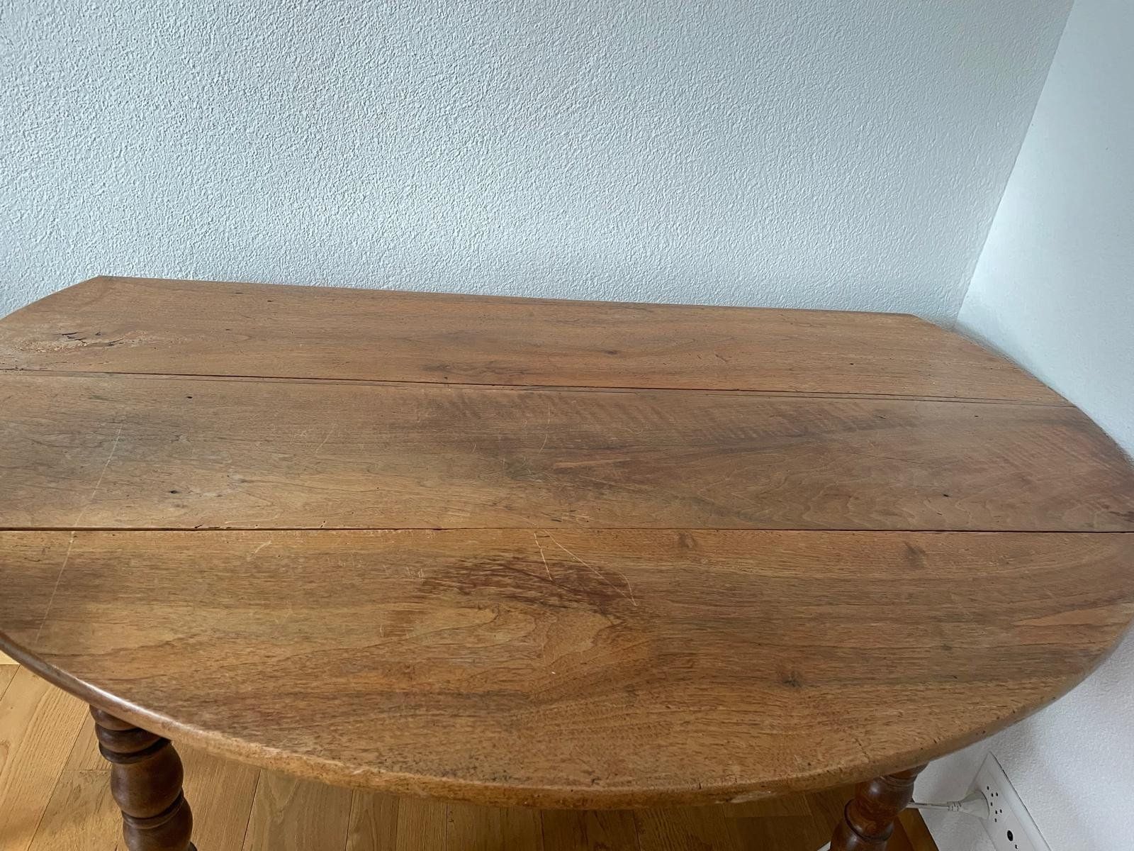 Tische: Antiker französischer Tisch – Gebraucht aus Meilen von sho_vct5 1
