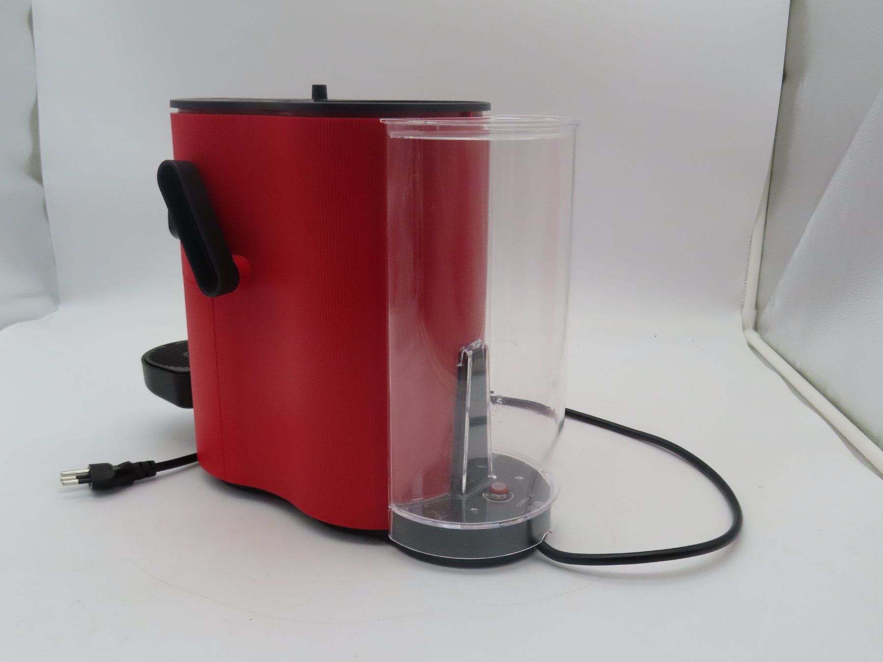 Coffee B Kaffeemaschinen & Espressomaschinen: CoffeeB Horizon Kaffeemaschine – Gebraucht aus Reinach BL von WBZ-Flohmarkt 2