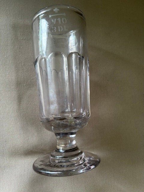 Bicchieri: Antikes, schweres Kaffeeglas – Usato da Cham venduto da Collector0 3
