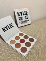 NEU! Kylie Kyshadow The burgundy Pallette