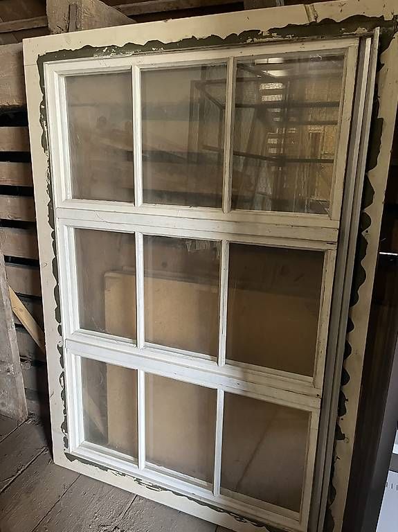 Fenster: Fenster – Gebraucht aus Englisberg von Tobetz