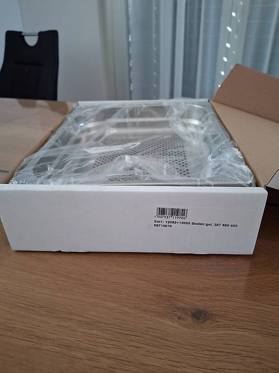 Cuisines complètes: Electrolux Garbehälter Basis Set, Orginalverpackung – D'occasion à Menznau par Kerajule 1