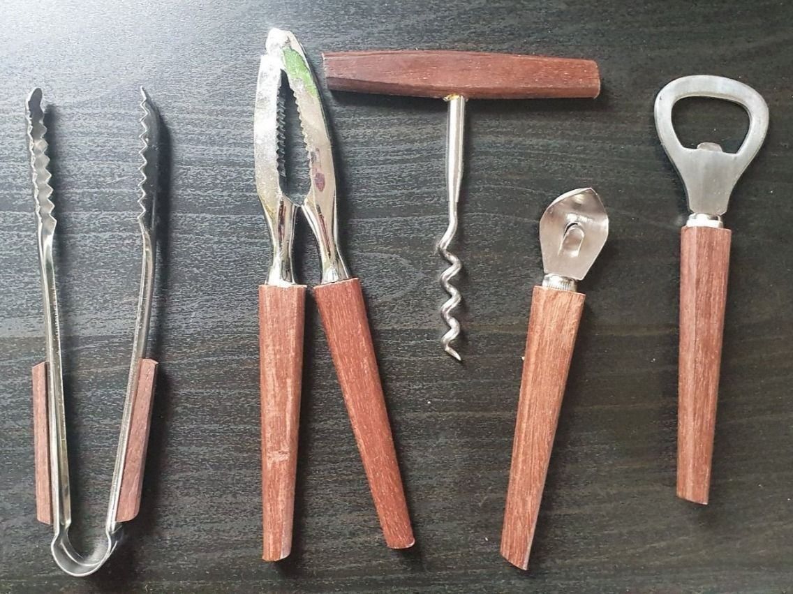 Apribottiglie & Tappi per chiusura: Fünfteiliges Bar-Set – Usato da Langnau am Albis venduto da jer_pm72 4