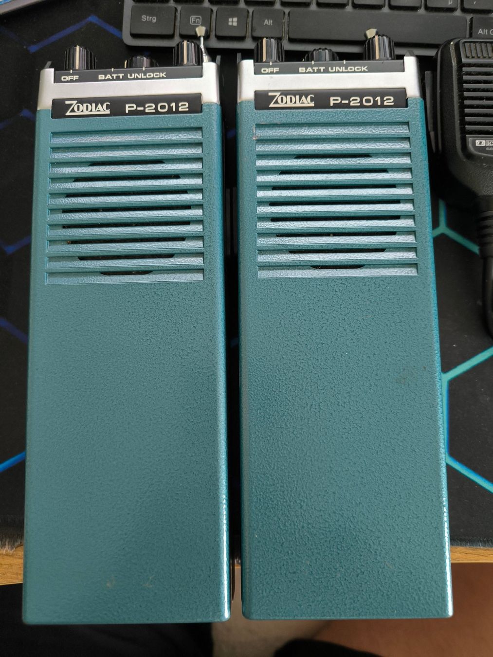 Technique de radiocom: ZODIAC 2012  CB-Funkgerät – D'occasion à pratteln par HB9HCZ 1