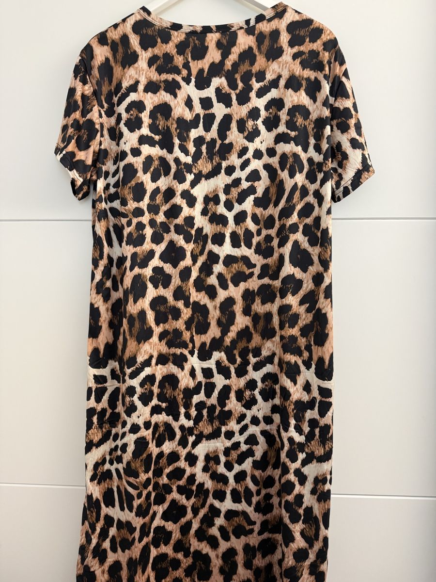 Vestiti: Kleid mit Leopardenmuster Groesse L neuwertig – Nuovo (secondo la descrizione) da Mettmenstetten venduto da _4_YOU_ 1