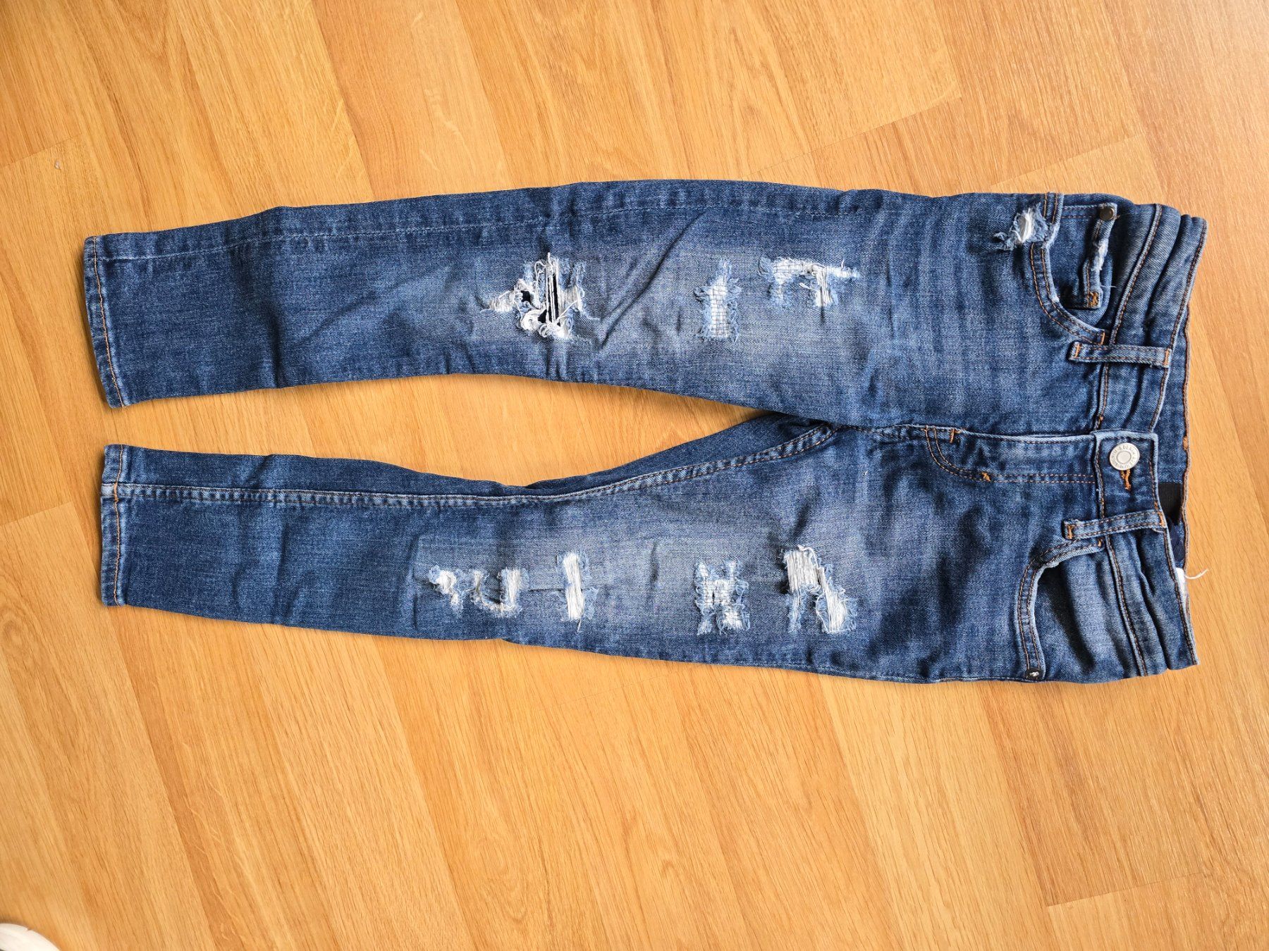 Pantaloni: Jeans Gr. 122 – Usato da Büttikon AG venduto da Amineah