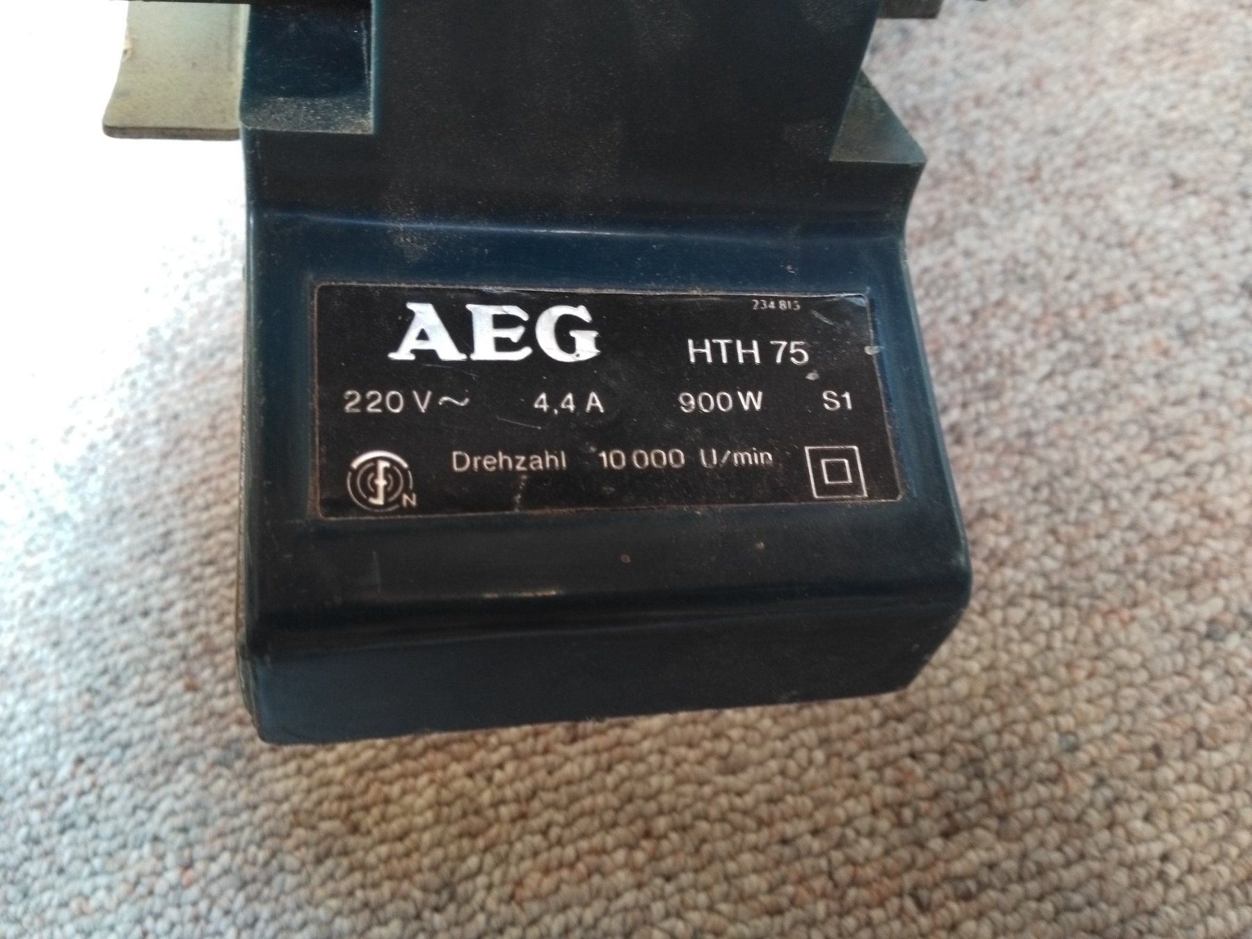 AEG Tutti gli attrezzi: AEG elektrische Handhobel – Usato da Heiligenschwendi venduto da IngoSiddhartha